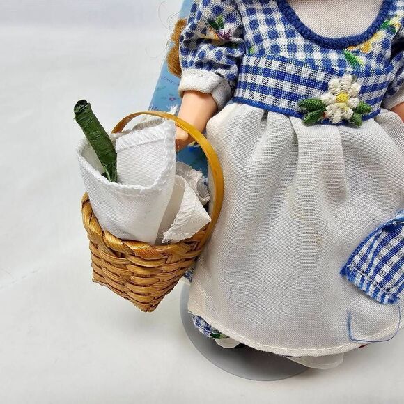 MADAME ALEXANDER 14647 REBECCA OF SUNNYBROOK FARM 8" DOLL 1996 IN BOX W/ STAND - Picture 6 of 10